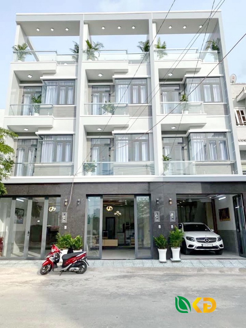 Bán nhà 3 tầng sân thượng mặt tiền đường nhựa 10m Huỳnh Tấn Phát Nhà Bè.